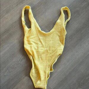 bond-eye Yellow One Piece Swimsuit